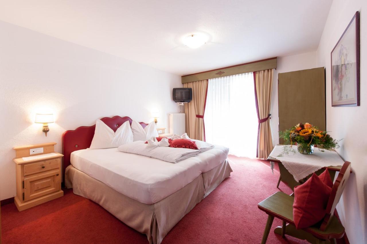Palmengarten Hotel Gstoer ラグンド エクステリア 写真