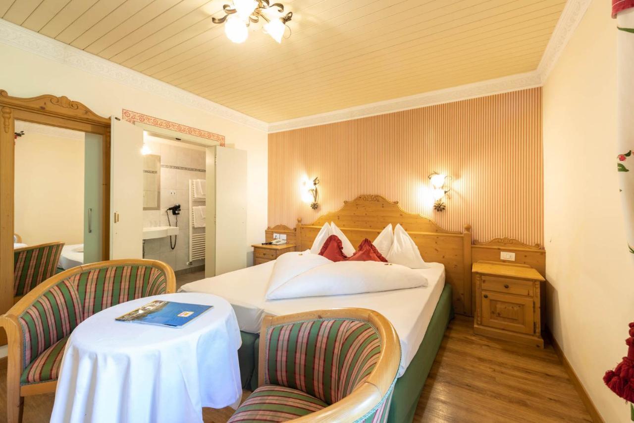 Palmengarten Hotel Gstoer ラグンド エクステリア 写真